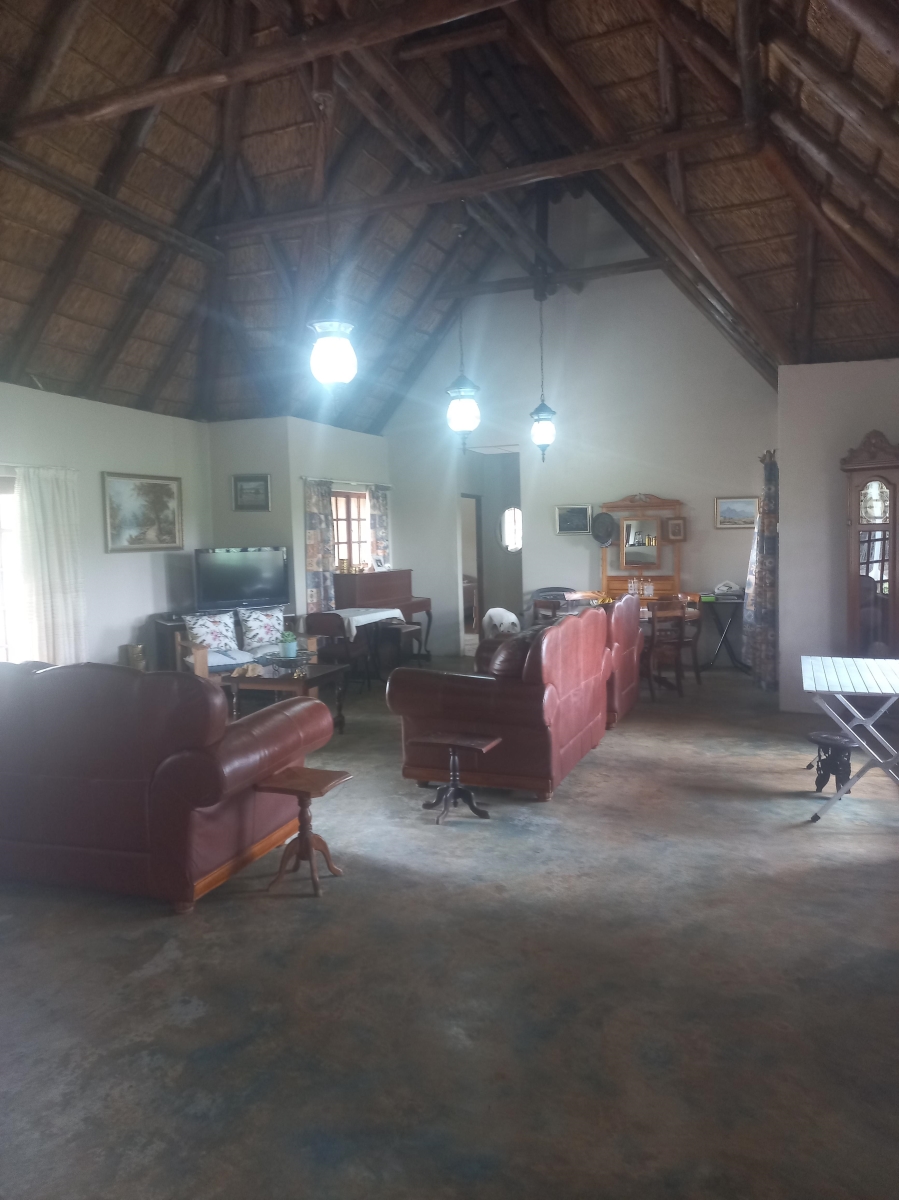 10 Bedroom Property for Sale in Myngenoegen A H Limpopo