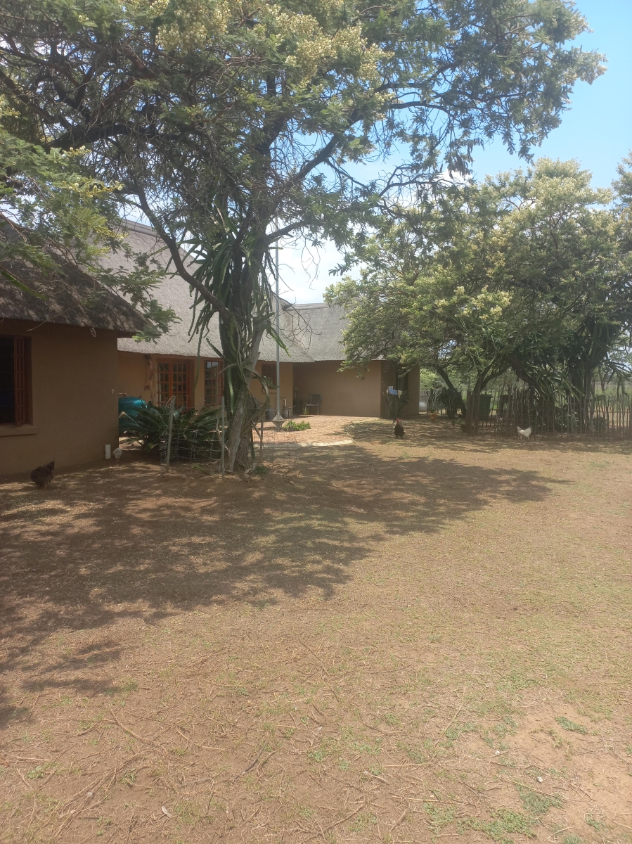 10 Bedroom Property for Sale in Myngenoegen A H Limpopo