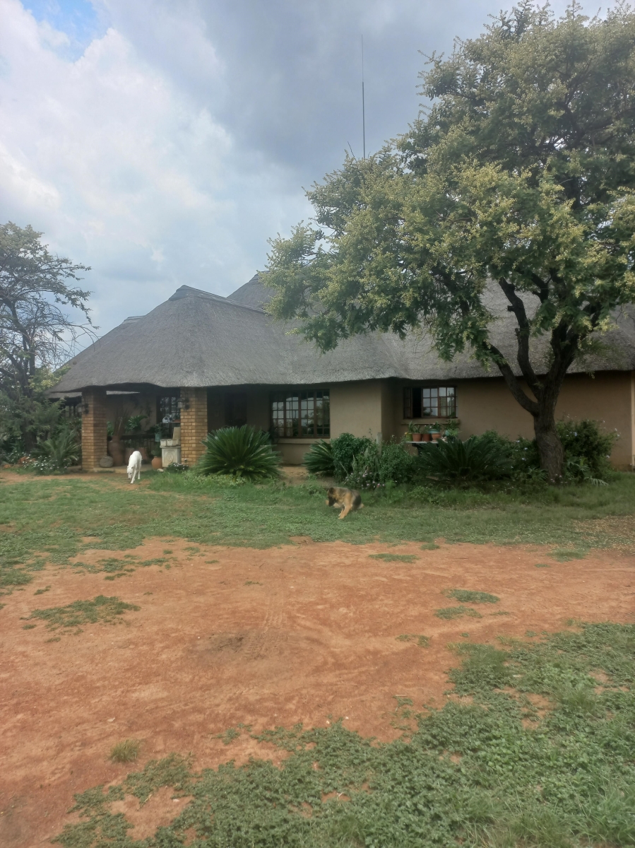 10 Bedroom Property for Sale in Myngenoegen A H Limpopo