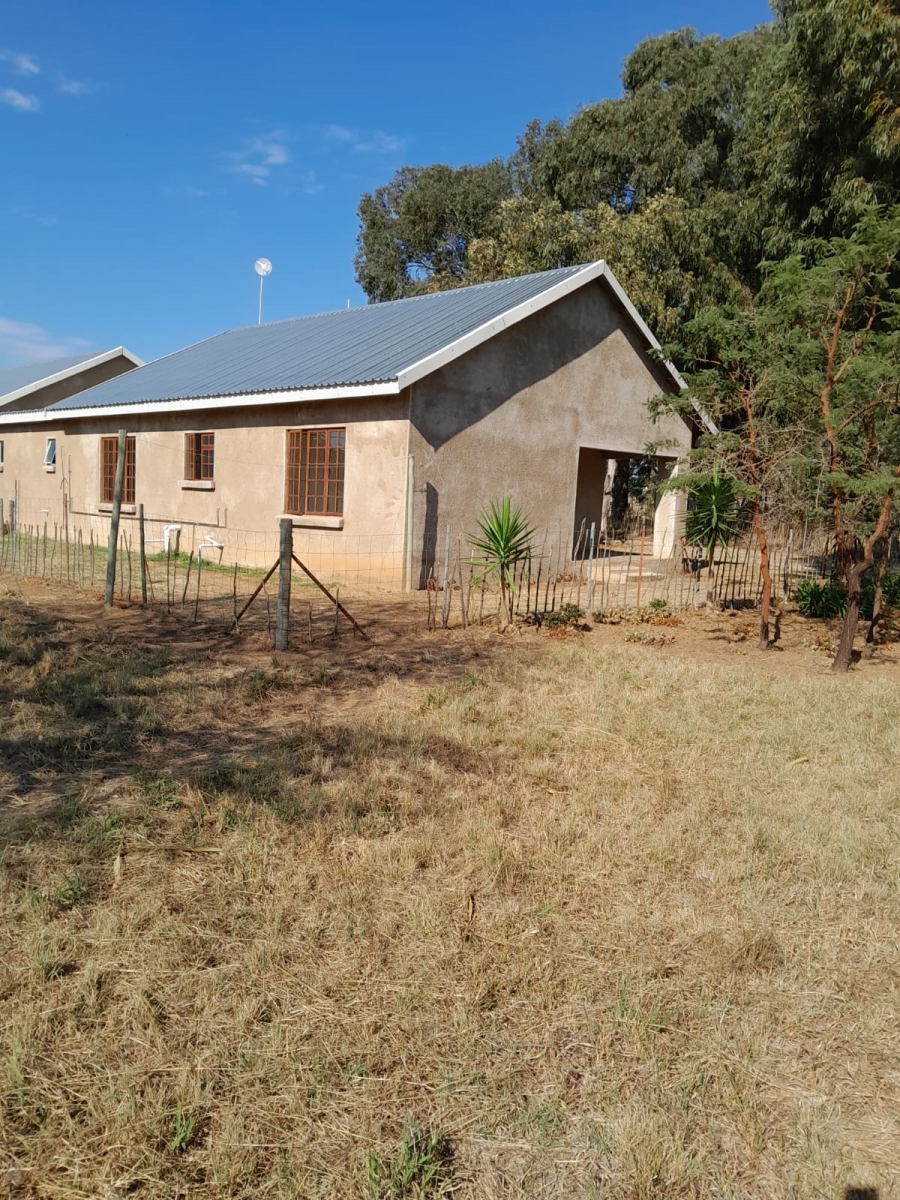 10 Bedroom Property for Sale in Myngenoegen A H Limpopo