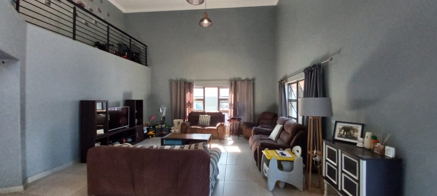 5 Bedroom Property for Sale in Bendor Place Limpopo