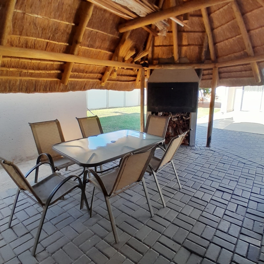 4 Bedroom Property for Sale in Bendor Ext 17 Limpopo