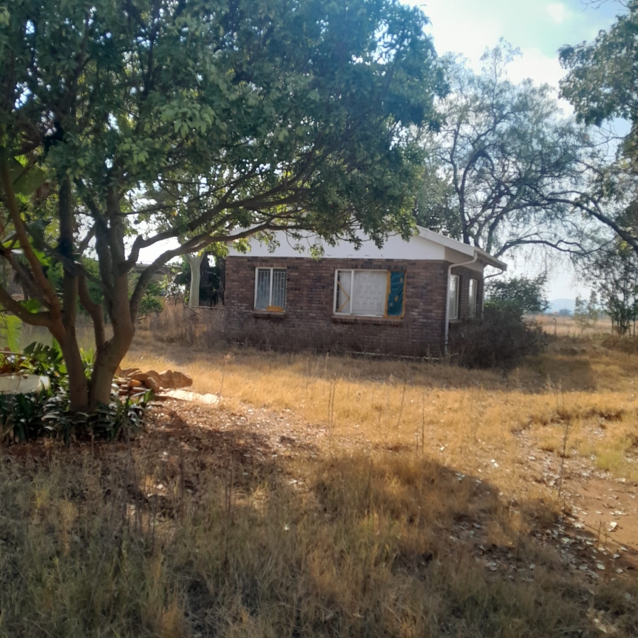 3 Bedroom Property for Sale in Kalkfontein A H Limpopo