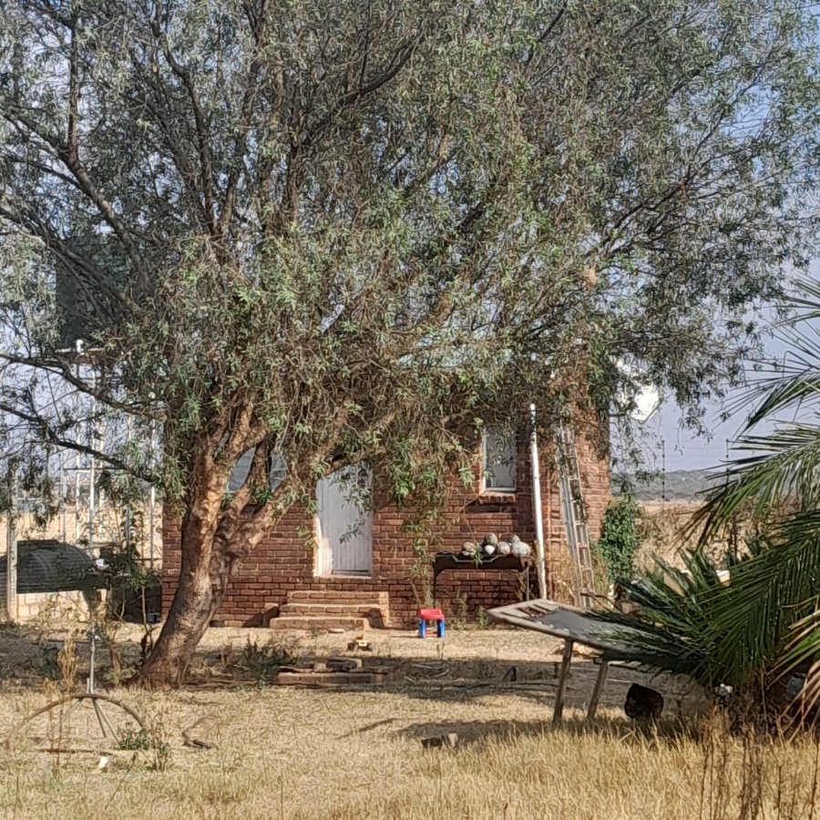 3 Bedroom Property for Sale in Kalkfontein A H Limpopo