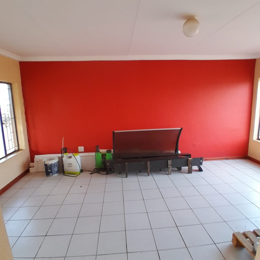 5 Bedroom Property for Sale in Doornbult Limpopo