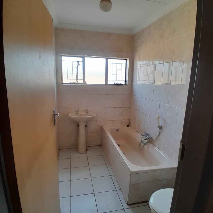 5 Bedroom Property for Sale in Doornbult Limpopo