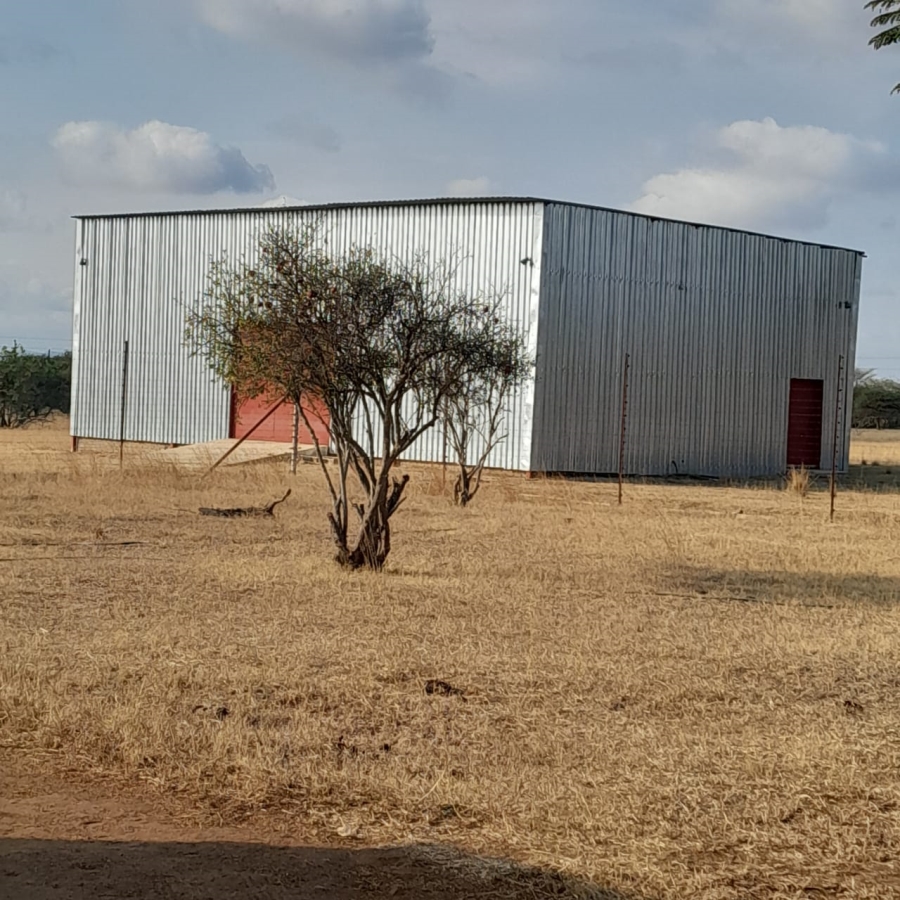 5 Bedroom Property for Sale in Doornbult Limpopo