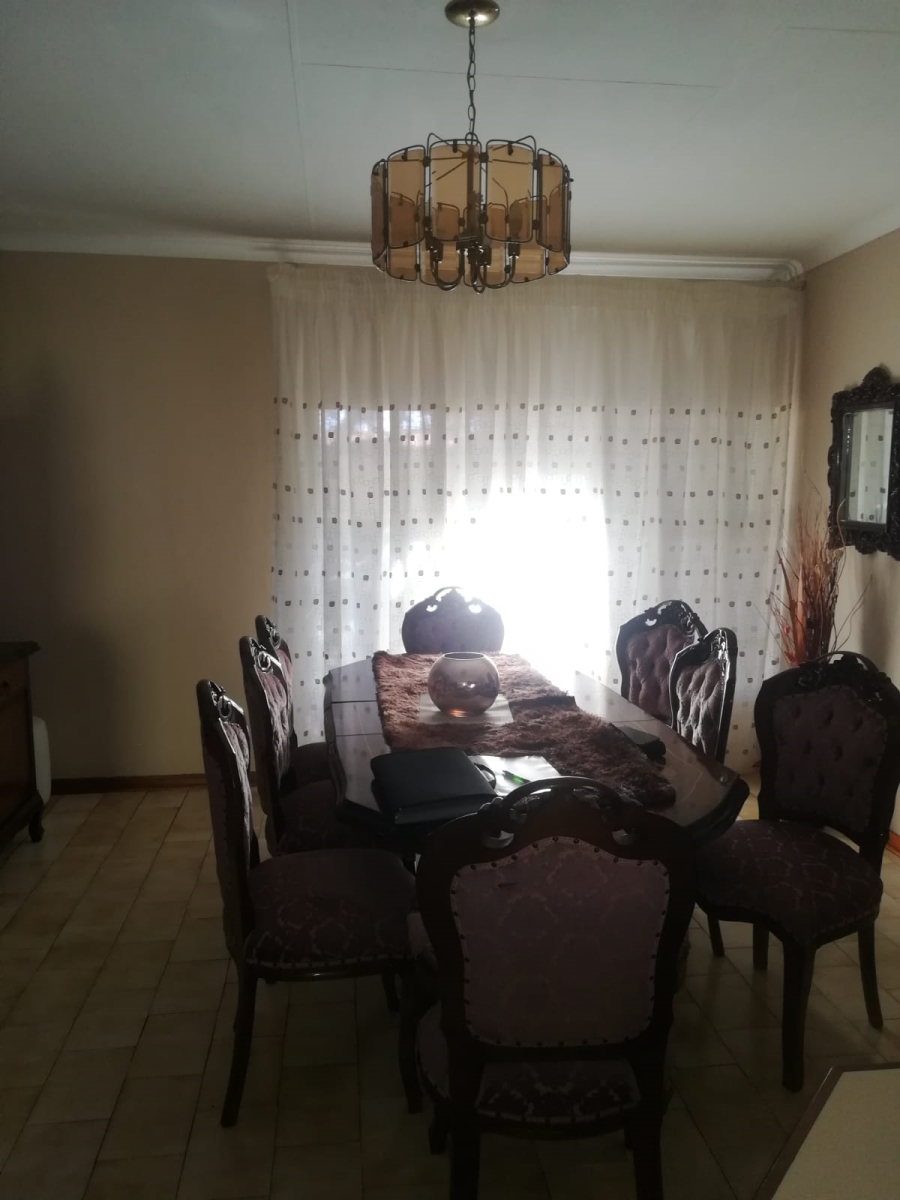 To Let 5 Bedroom Property for Rent in Annadale Limpopo