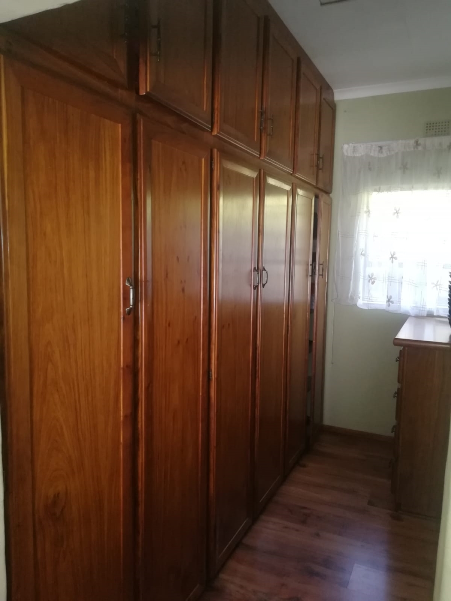 To Let 5 Bedroom Property for Rent in Annadale Limpopo