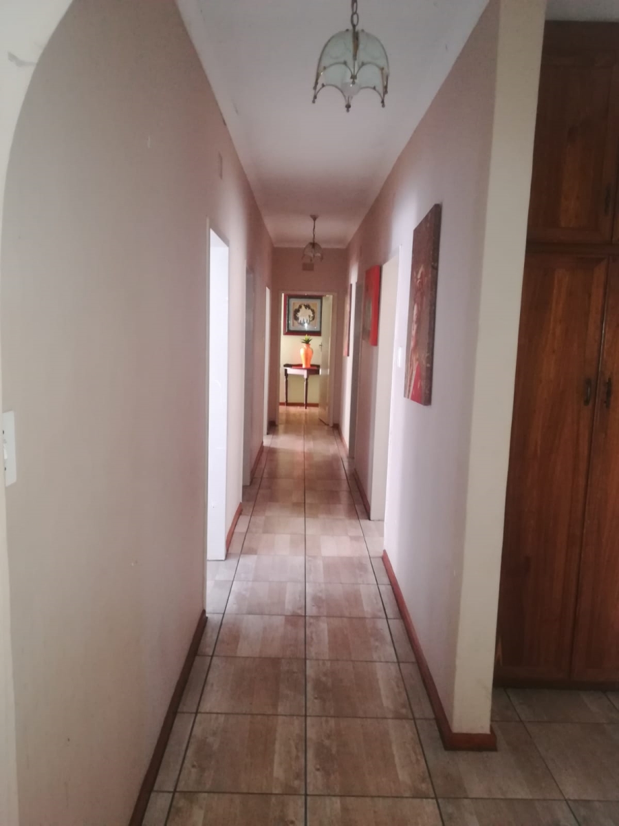 To Let 5 Bedroom Property for Rent in Annadale Limpopo