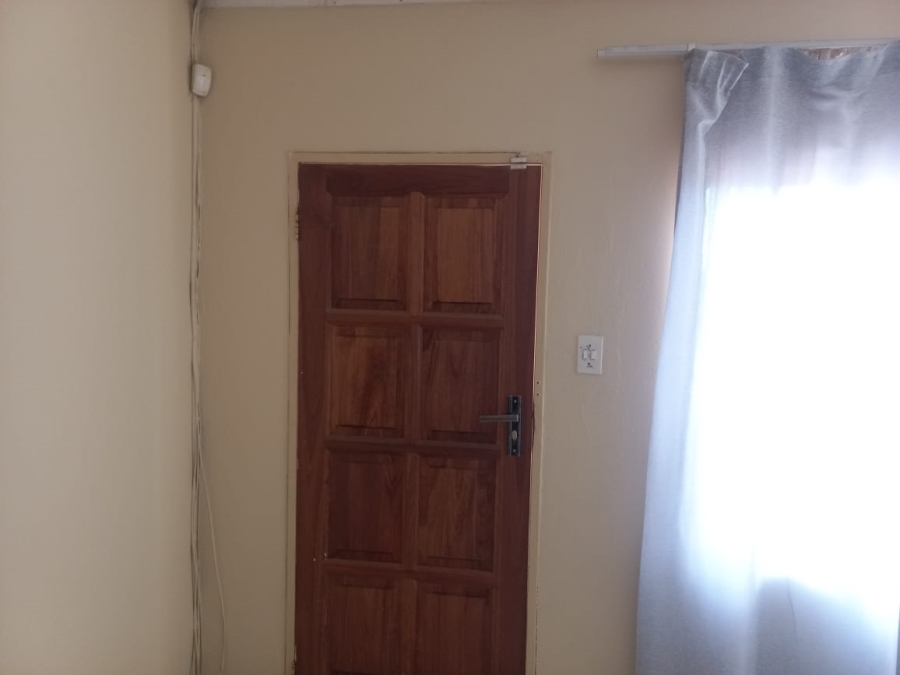 3 Bedroom Property for Sale in Madiba Park Limpopo