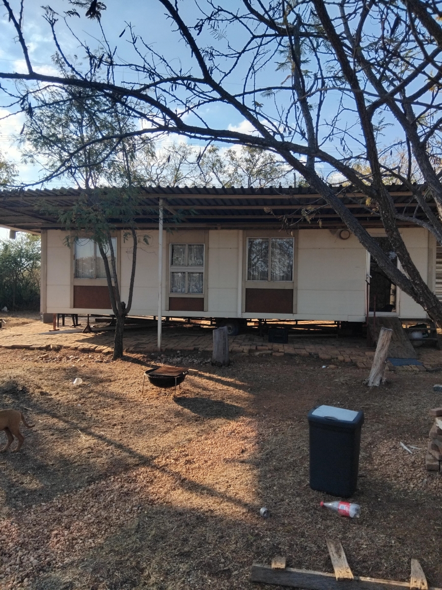 5 Bedroom Property for Sale in Palmietfontein Limpopo
