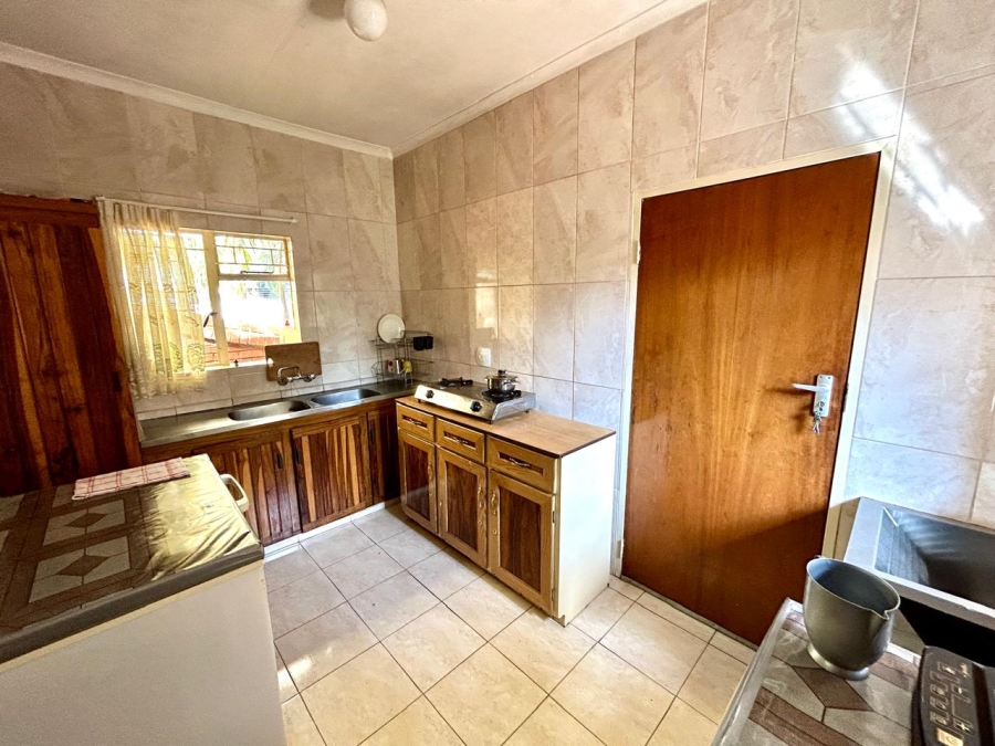 3 Bedroom Property for Sale in Chroompark Limpopo