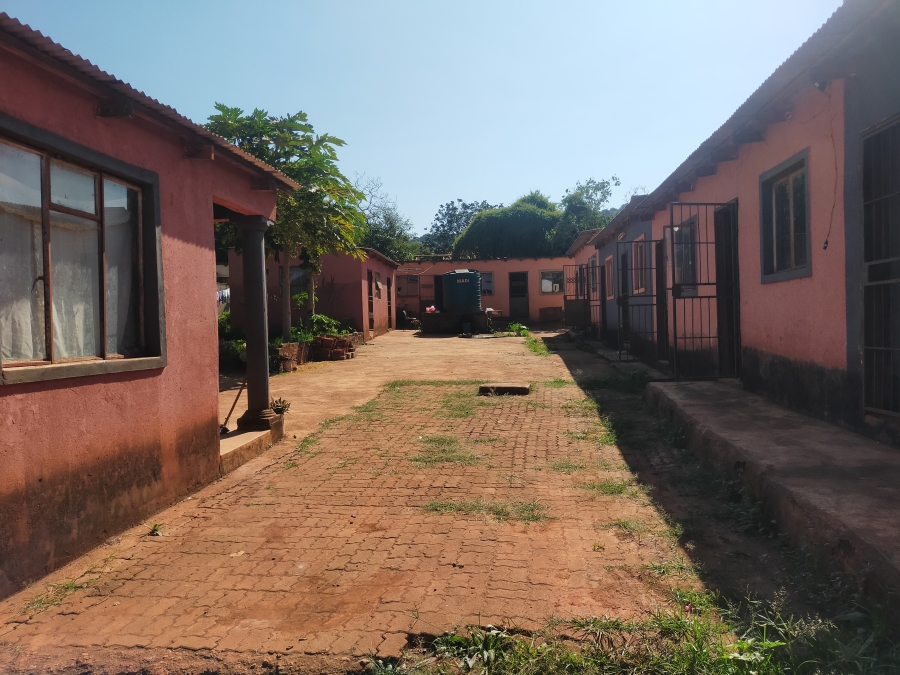 32 Bedroom Property for Sale in Maungani Limpopo