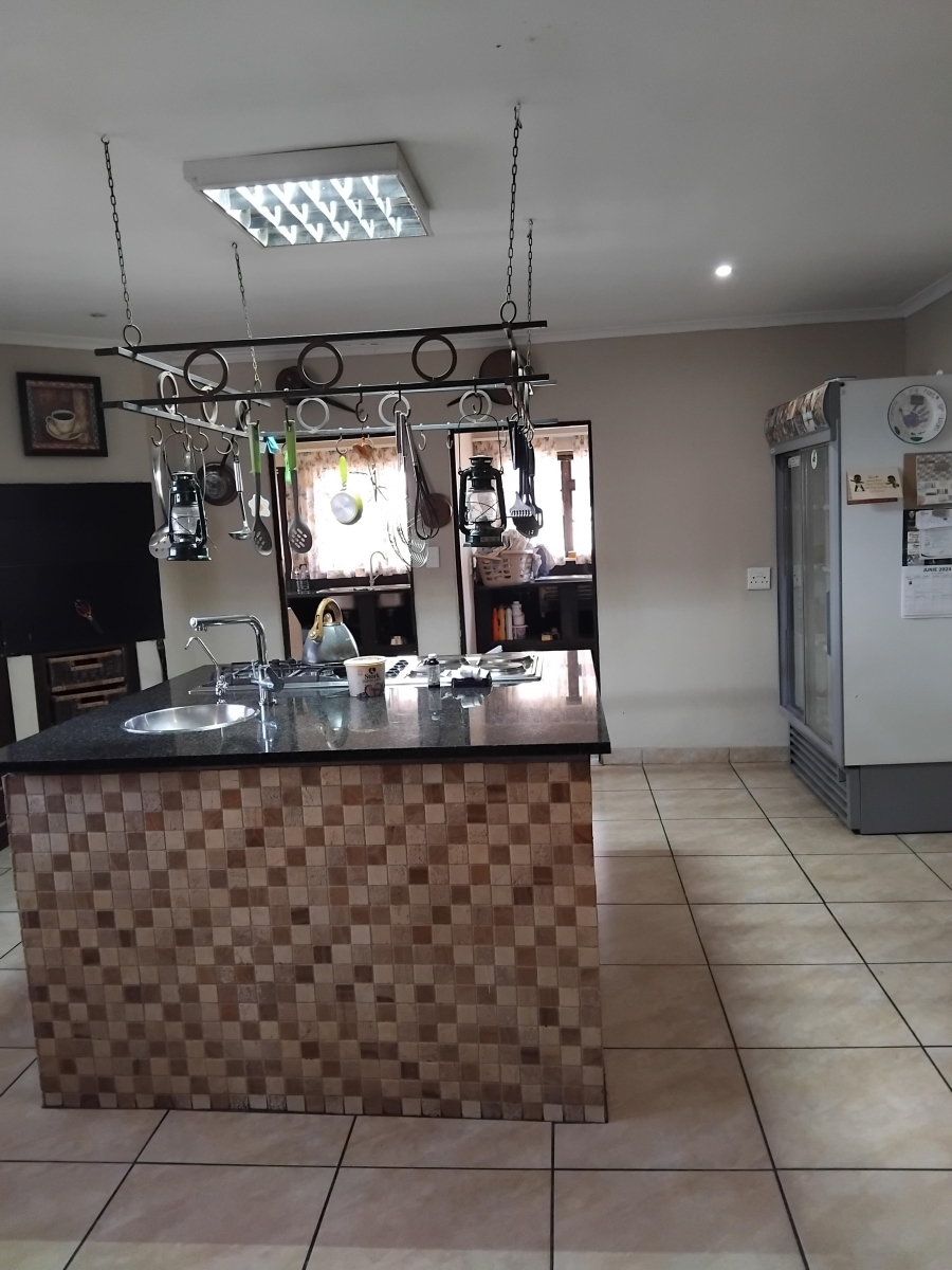 4 Bedroom Property for Sale in Ivydale A H Limpopo