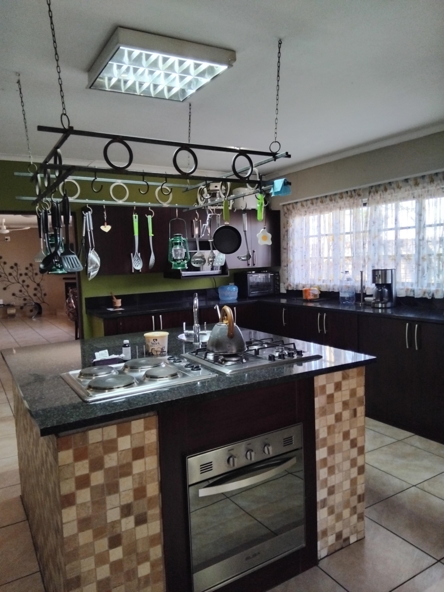 4 Bedroom Property for Sale in Ivydale A H Limpopo