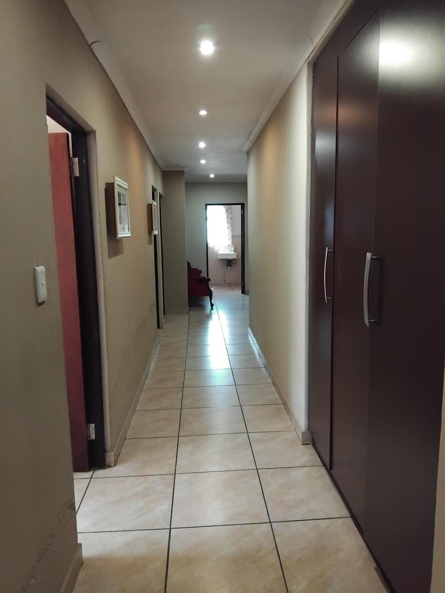 4 Bedroom Property for Sale in Ivydale A H Limpopo