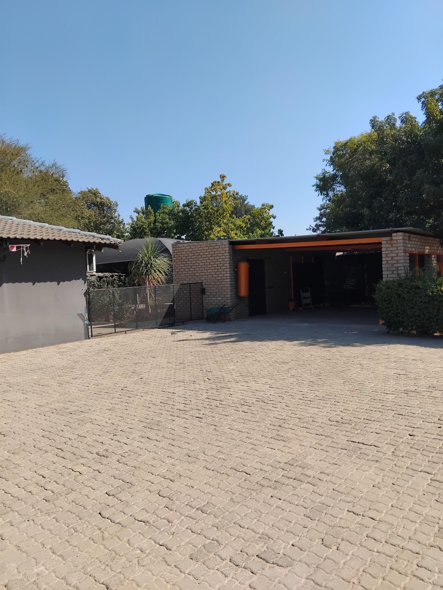 4 Bedroom Property for Sale in Ivydale A H Limpopo