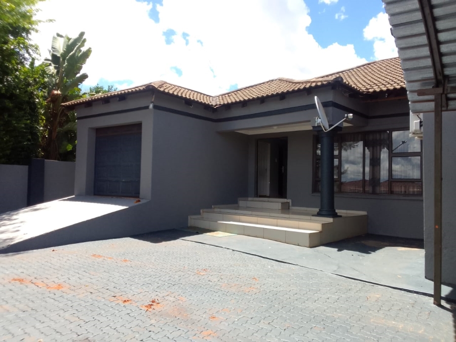 4 Bedroom Property for Sale in Thohoyandou Limpopo