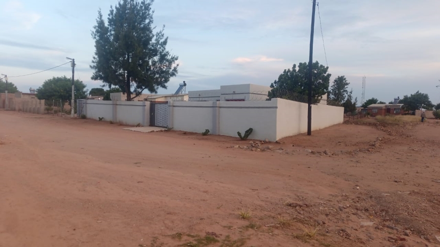 3 Bedroom Property for Sale in Polokwane Ext 75 Limpopo