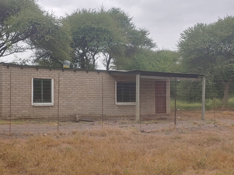 5 Bedroom Property for Sale in Koedoeskop Limpopo