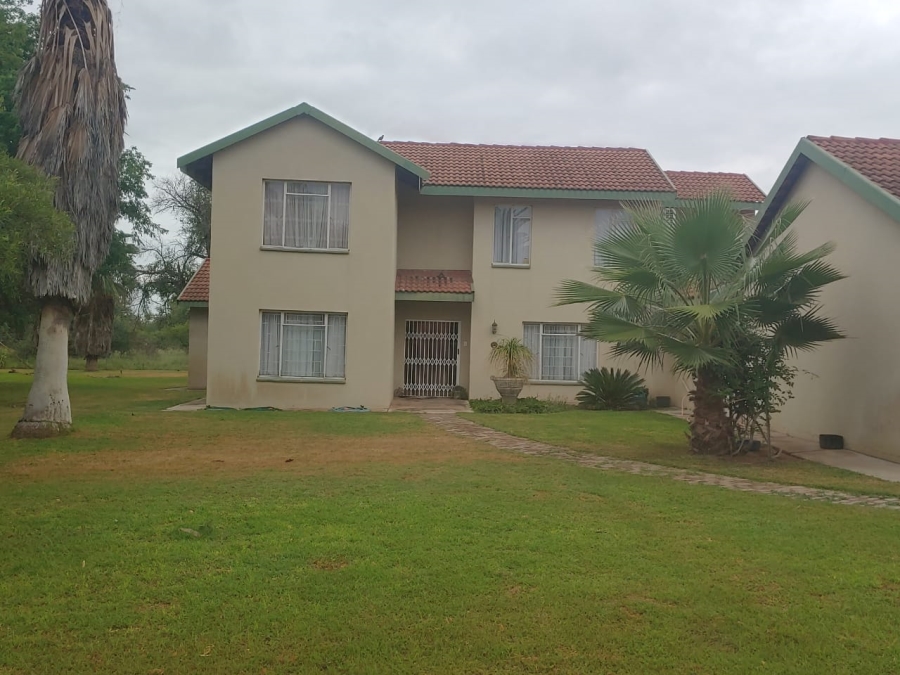 5 Bedroom Property for Sale in Koedoeskop Limpopo