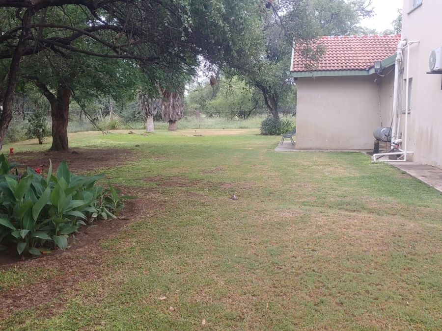 5 Bedroom Property for Sale in Koedoeskop Limpopo