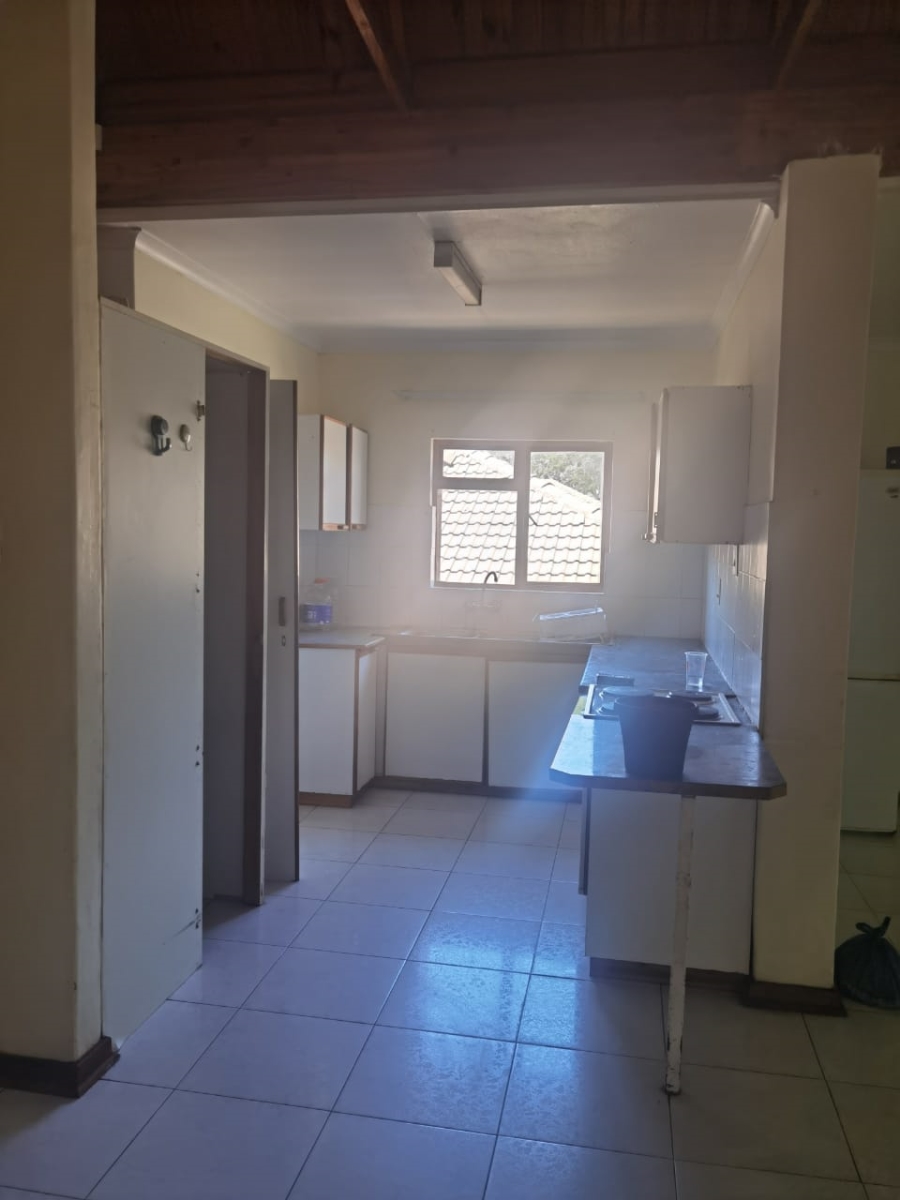 2 Bedroom Property for Sale in Polokwane Central Limpopo