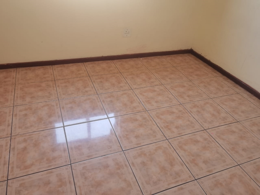 2 Bedroom Property for Sale in Polokwane Central Limpopo