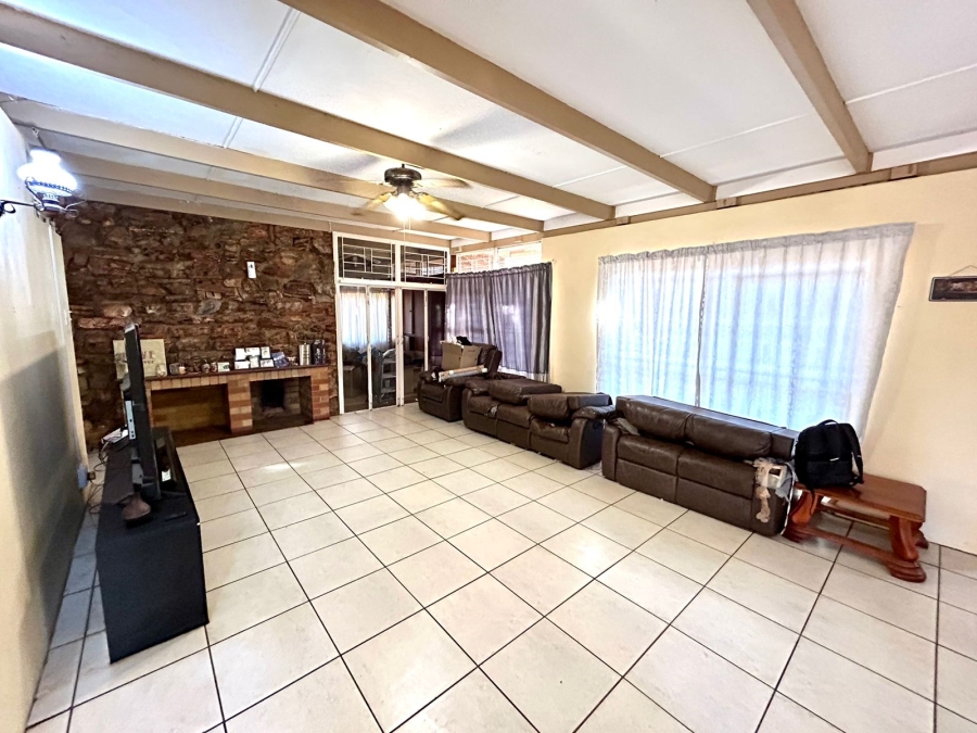 3 Bedroom Property for Sale in Kameeldoringpark Limpopo