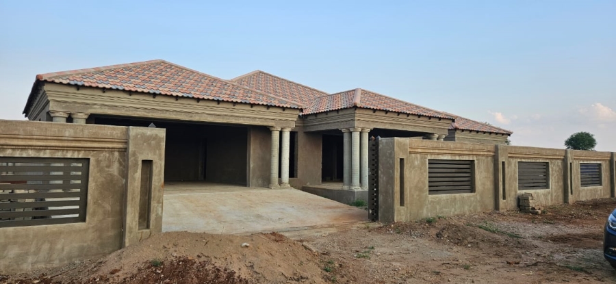 3 Bedroom Property for Sale in Ka Mphambo Limpopo