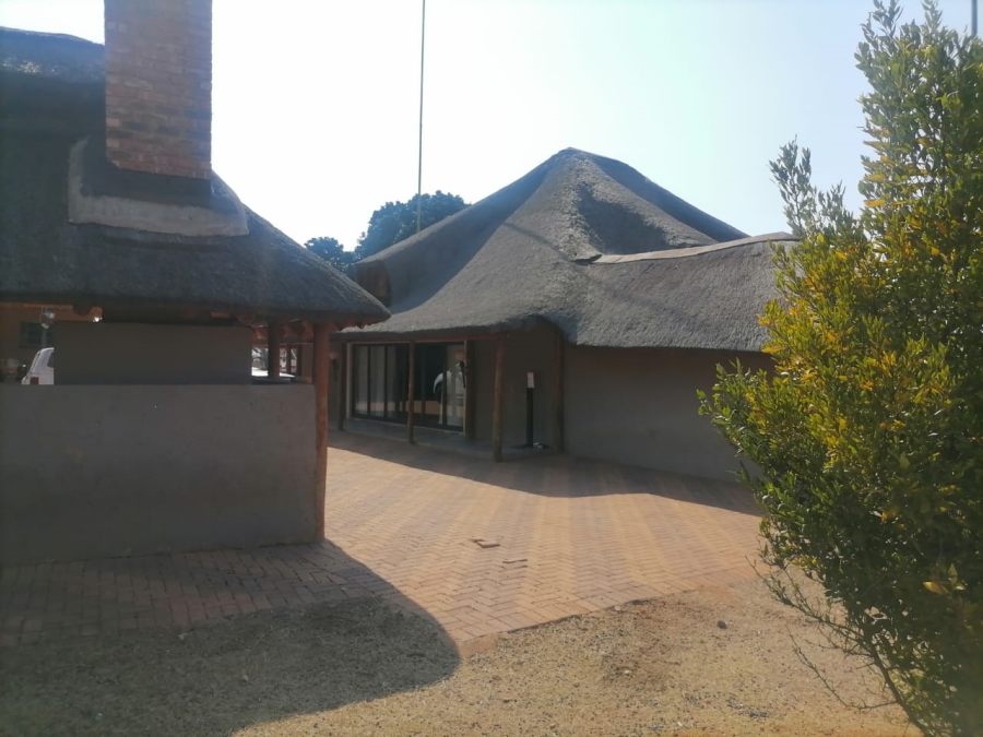 5 Bedroom Property for Sale in Dalmada A H Limpopo