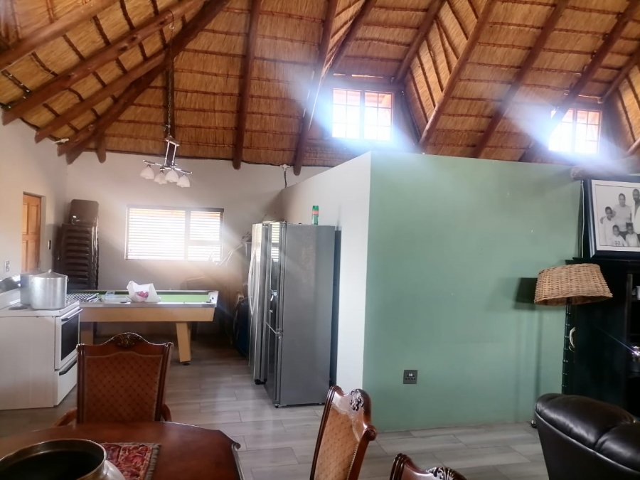 5 Bedroom Property for Sale in Dalmada A H Limpopo