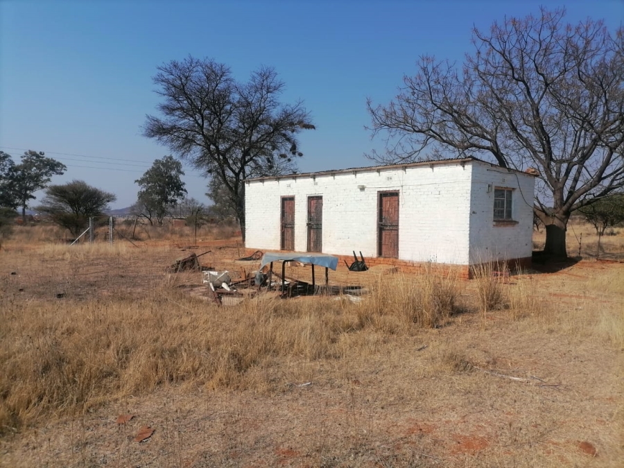 5 Bedroom Property for Sale in Dalmada A H Limpopo