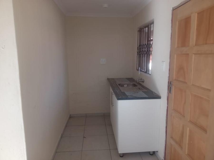 To Let 1 Bedroom Property for Rent in Mankweng Limpopo