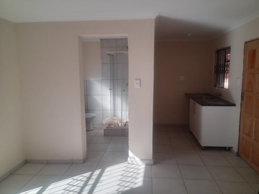 To Let 1 Bedroom Property for Rent in Mankweng Limpopo