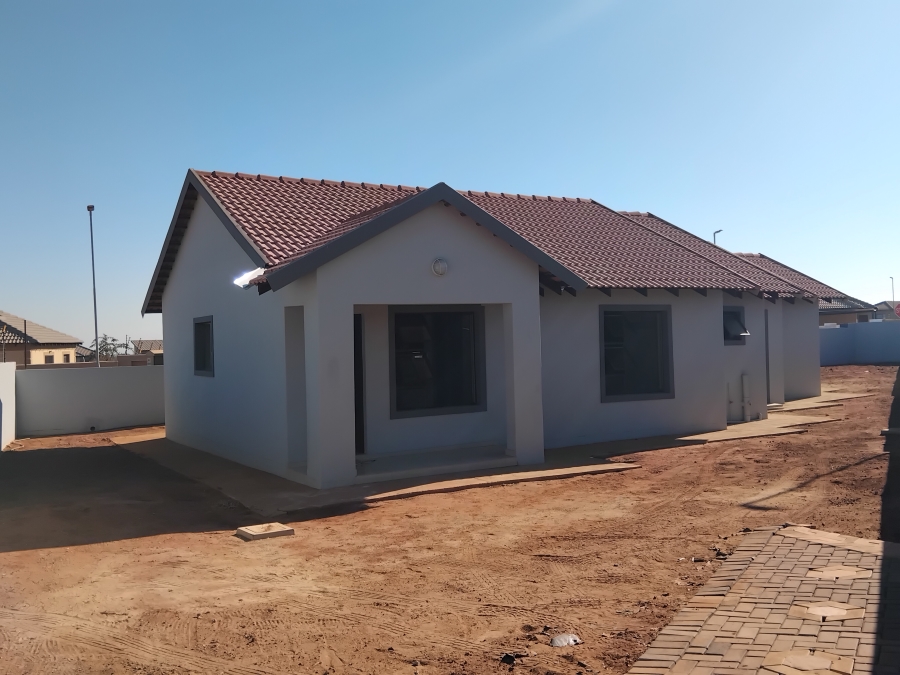 3 Bedroom Property for Sale in Bendor Limpopo