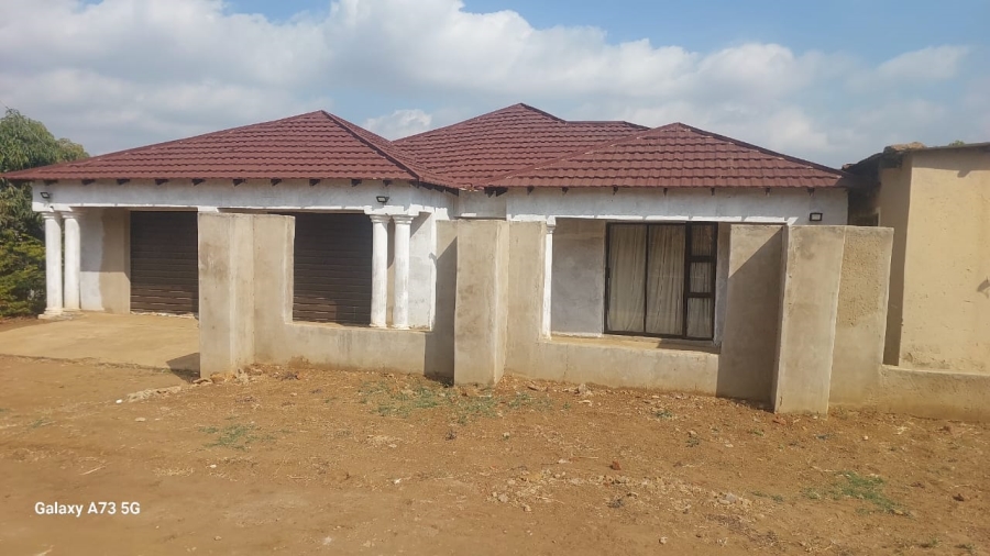 3 Bedroom Property for Sale in Vuwani Limpopo