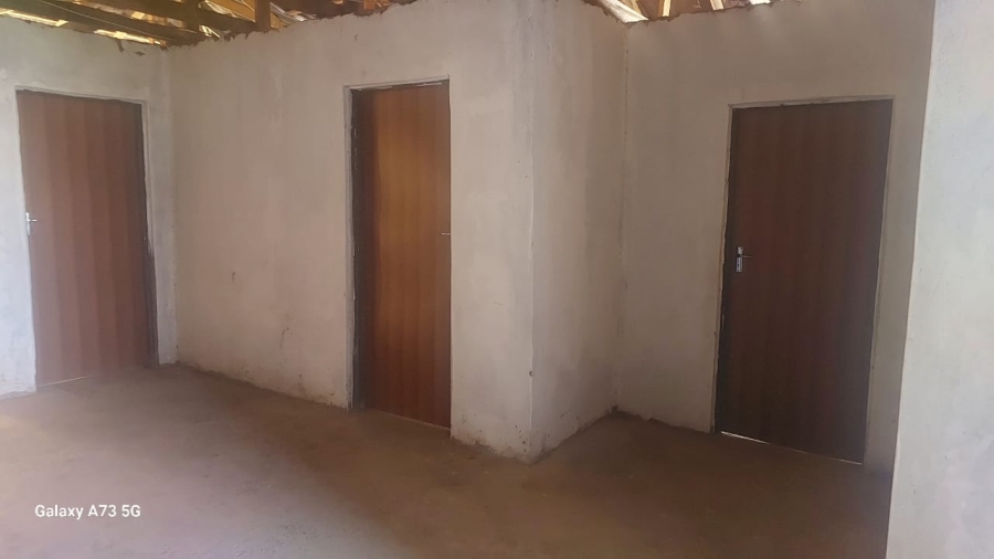 3 Bedroom Property for Sale in Vuwani Limpopo