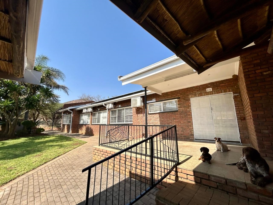 4 Bedroom Property for Sale in Maribashoek AH Limpopo