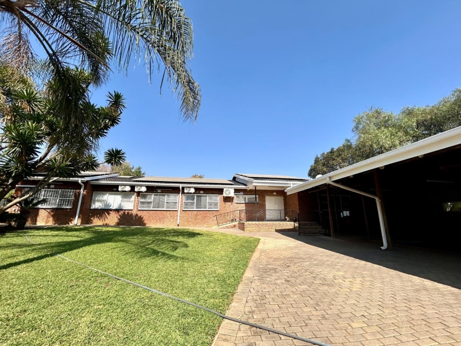 4 Bedroom Property for Sale in Maribashoek AH Limpopo