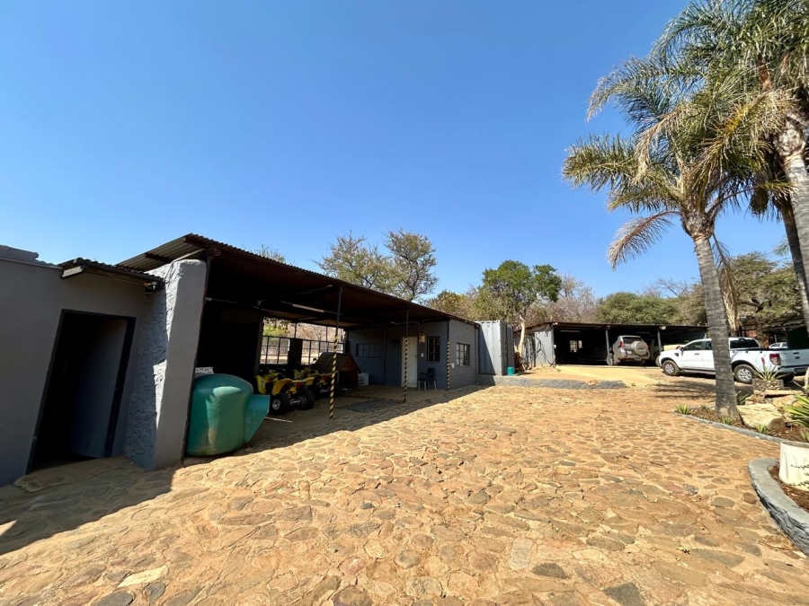 4 Bedroom Property for Sale in Maribashoek AH Limpopo