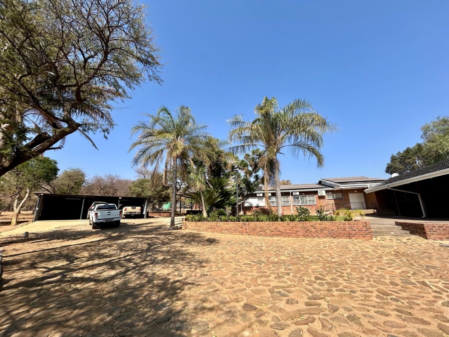 4 Bedroom Property for Sale in Maribashoek AH Limpopo