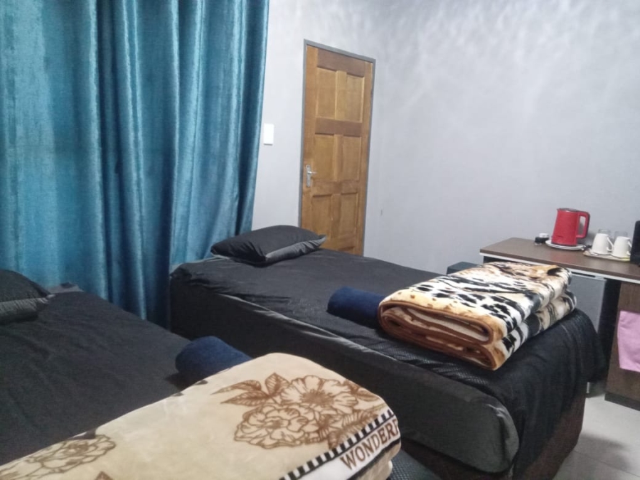 To Let 1 Bedroom Property for Rent in Northam Limpopo