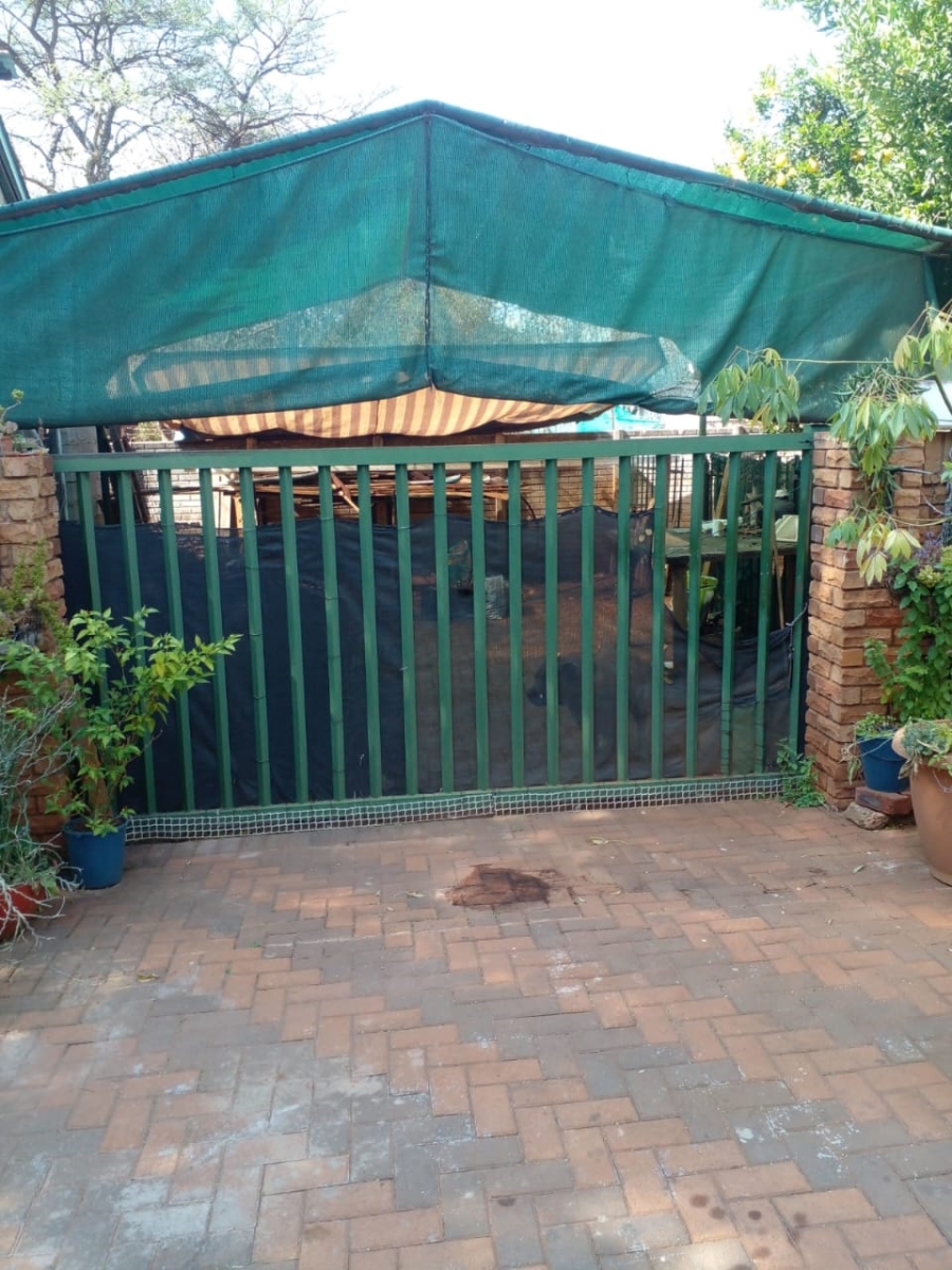 3 Bedroom Property for Sale in Mookgopong Limpopo