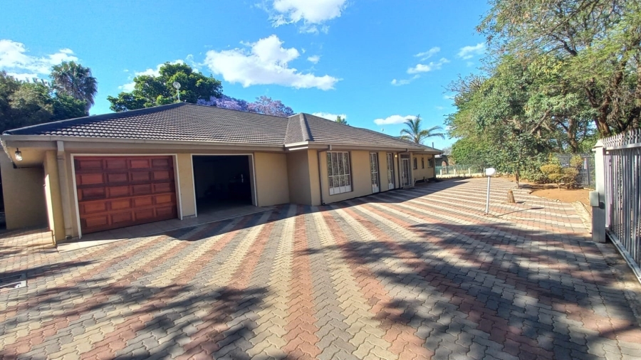 4 Bedroom Property for Sale in Bendor Limpopo