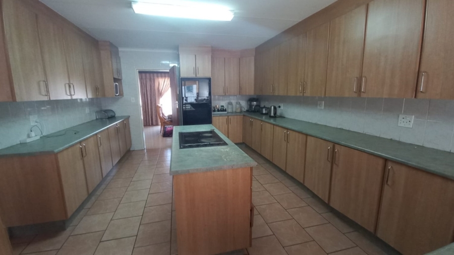 4 Bedroom Property for Sale in Bendor Limpopo