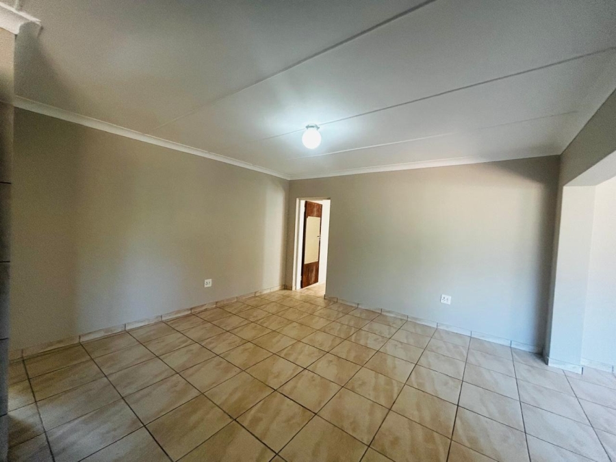 To Let 4 Bedroom Property for Rent in Impala Park Limpopo