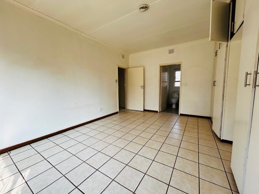 4 Bedroom Property for Sale in Impala Park Limpopo