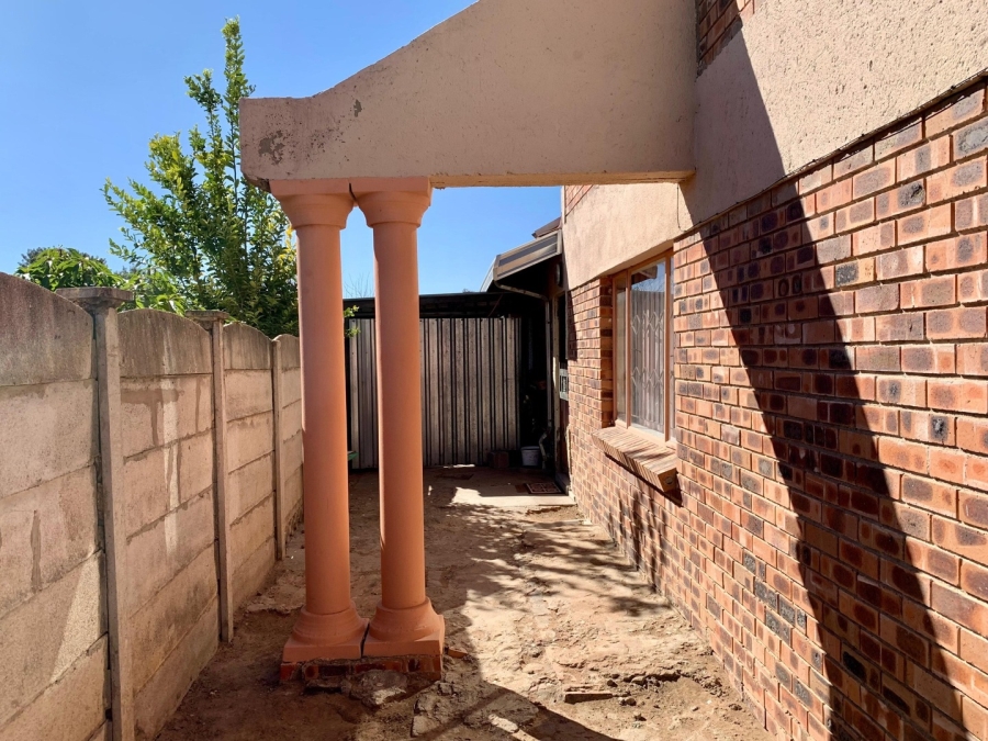 4 Bedroom Property for Sale in Emdo Park Limpopo